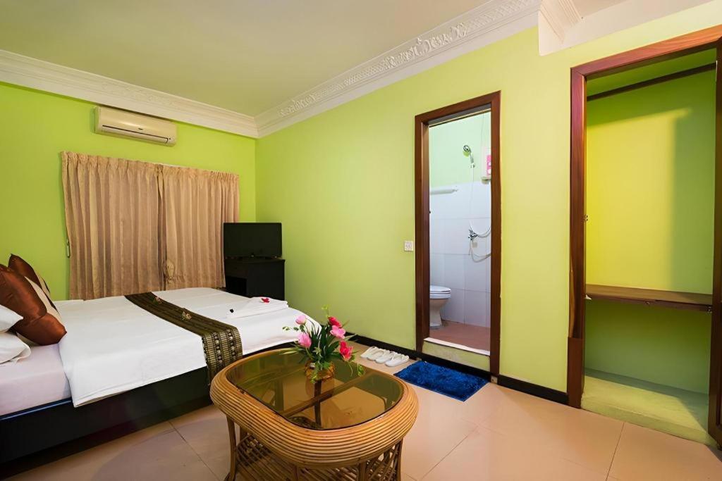 Happy Zone Hostel Σιέμ Ρέαπ Εξωτερικό φωτογραφία