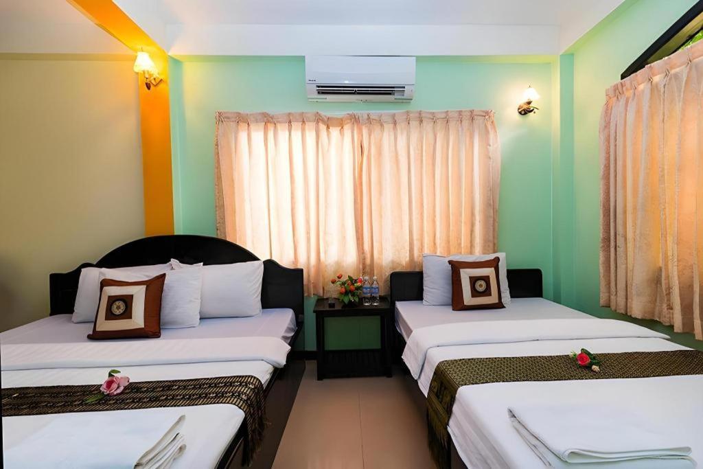 Happy Zone Hostel Σιέμ Ρέαπ Εξωτερικό φωτογραφία